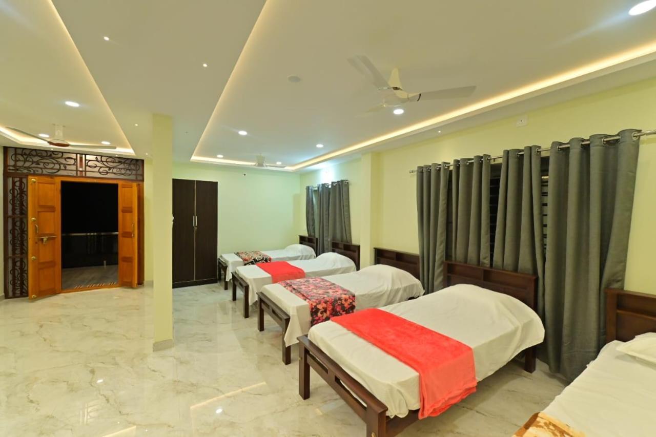 Gokula Homestay Subrahmanya Exterior foto