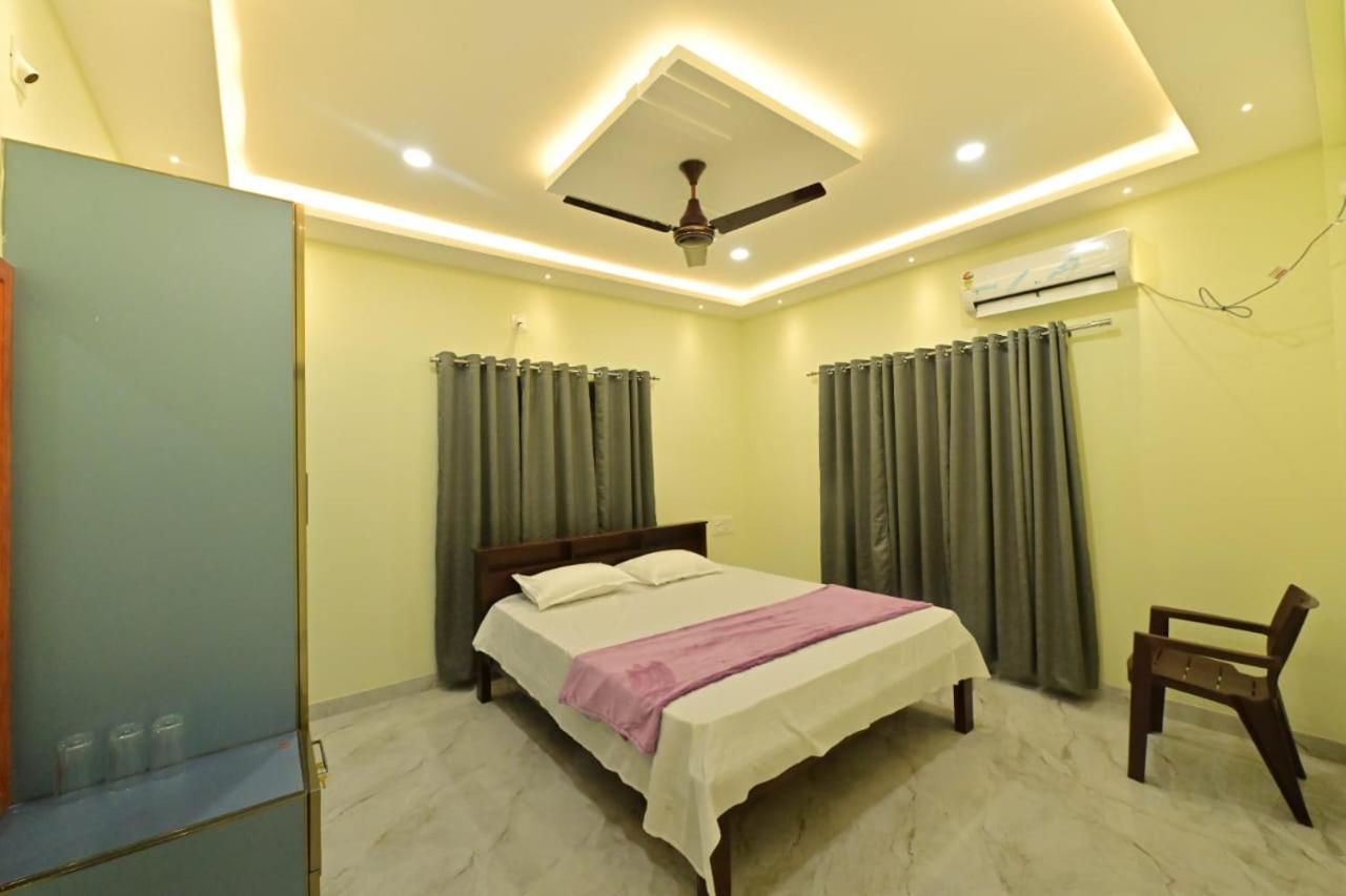 Gokula Homestay Subrahmanya Exterior foto