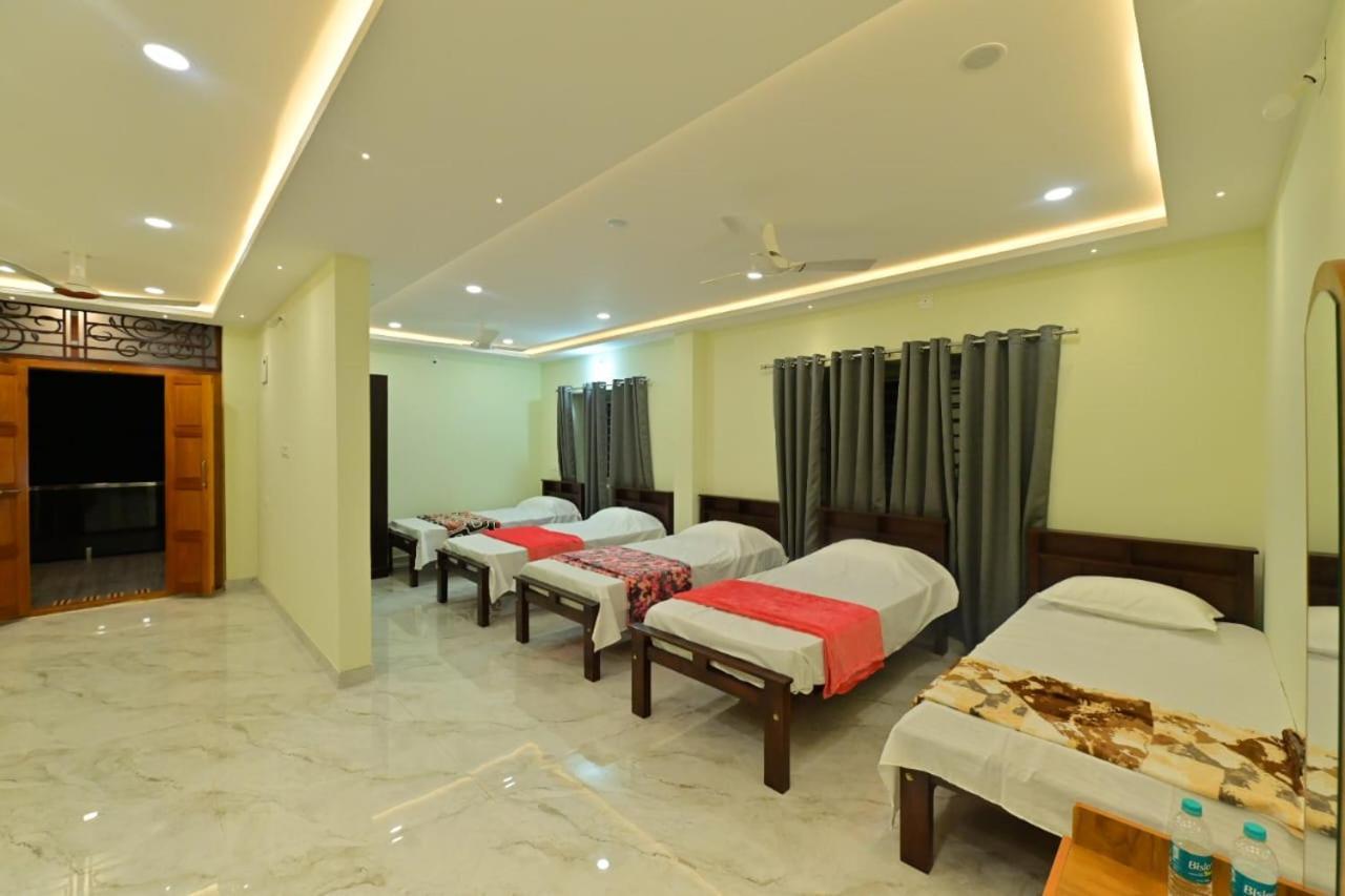 Gokula Homestay Subrahmanya Exterior foto