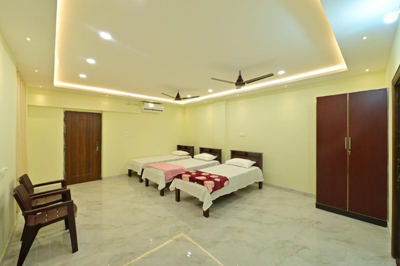 Gokula Homestay Subrahmanya Exterior foto