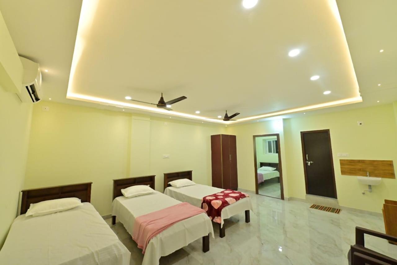 Gokula Homestay Subrahmanya Exterior foto
