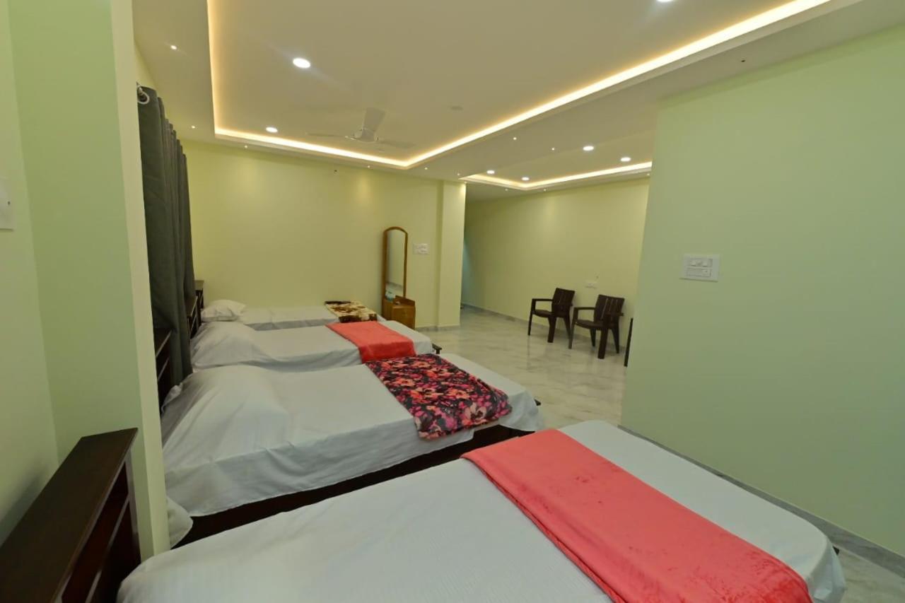 Gokula Homestay Subrahmanya Exterior foto